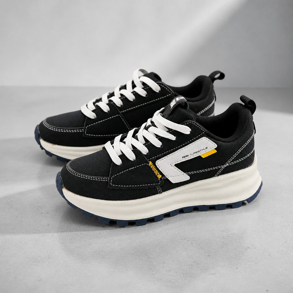 Peak Lifestyle Boys Lace-up Sneakers size EU35 UK2.5 US 3.5